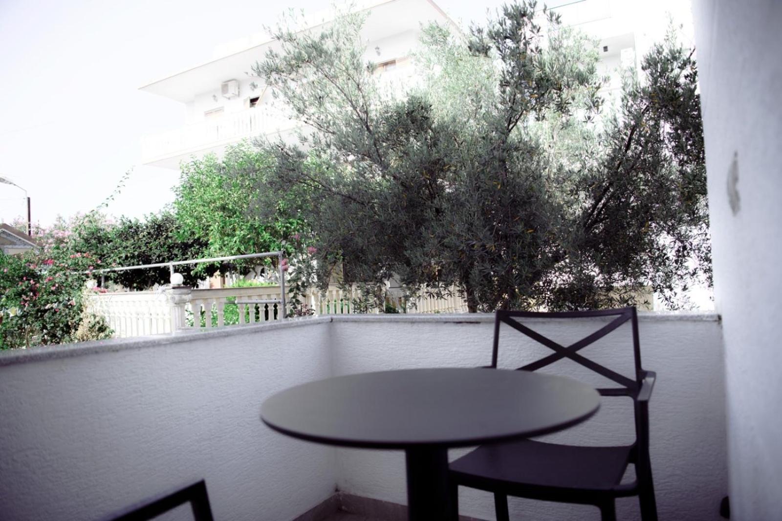 Villa Melodia Xhek 卡萨米尔 外观 照片