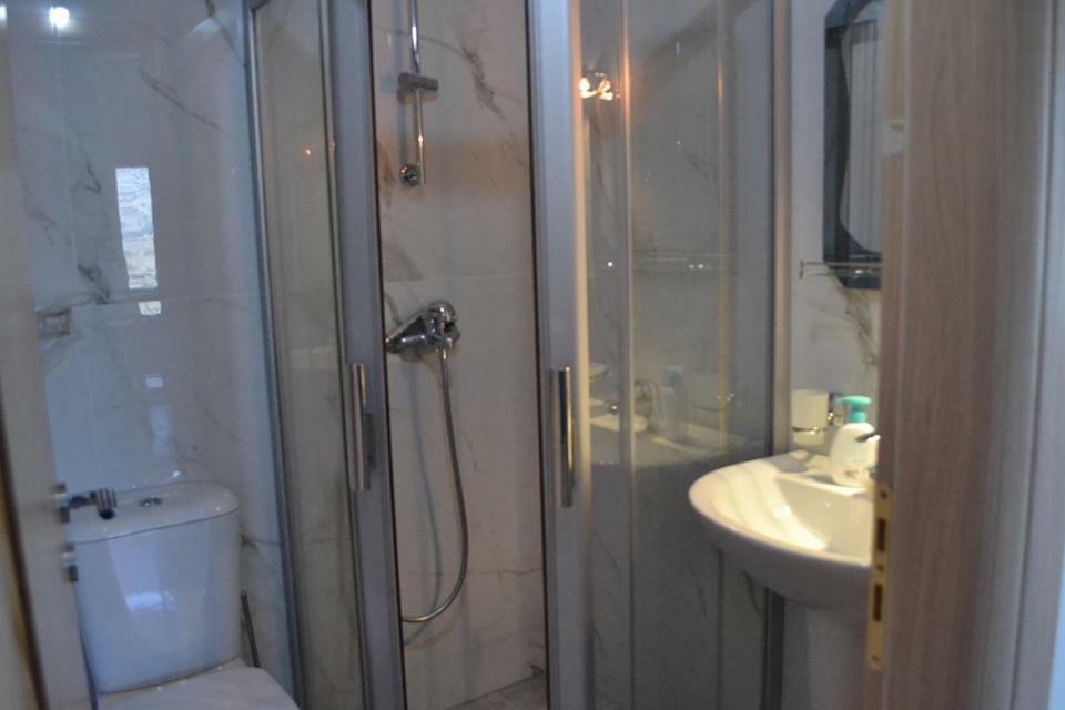 Villa Melodia Xhek 卡萨米尔 外观 照片